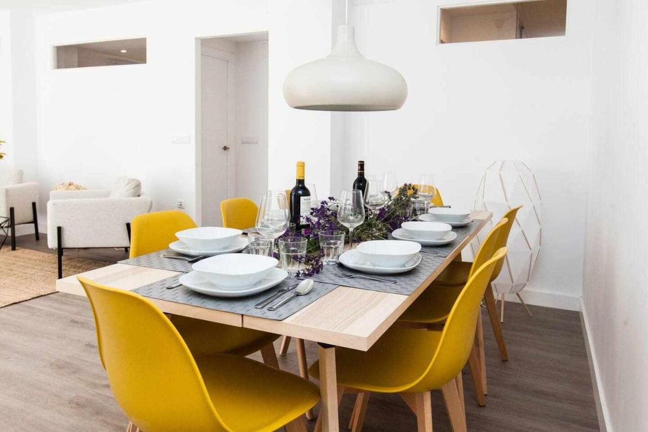 Isg Apartments Downtown Family Haven Free Parking Spot Sevilla Exterior foto